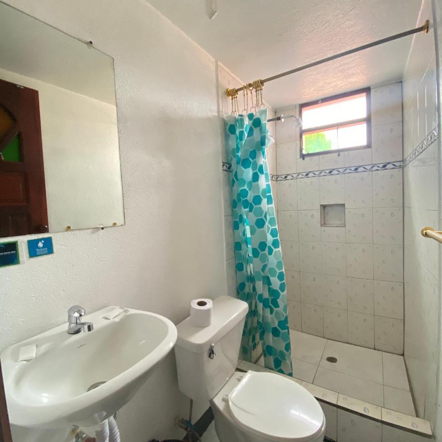 Hostal Chasqui Otavalo Dış mekan fotoğraf