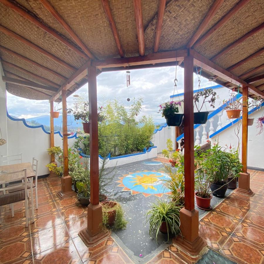 Hostal Chasqui Otavalo Dış mekan fotoğraf